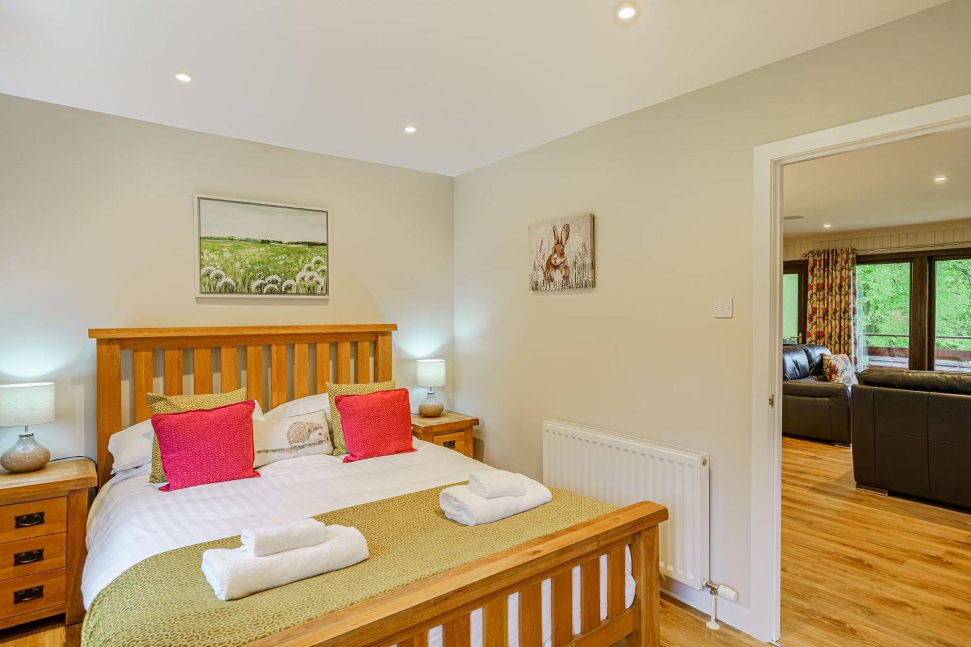 Bluebell Lodge 4 With Hot Tub Newton Stewart Bagian luar foto