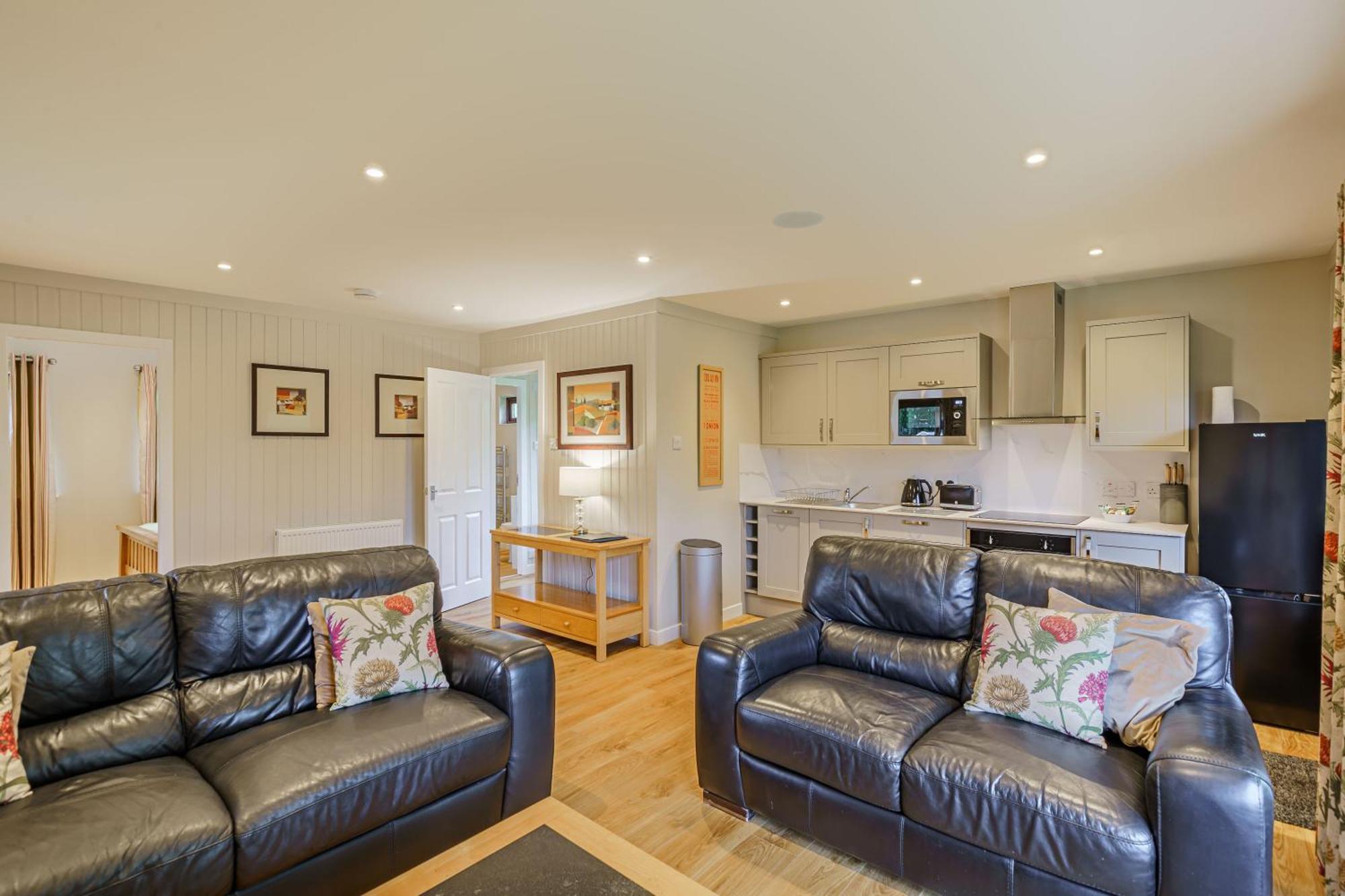 Bluebell Lodge 4 With Hot Tub Newton Stewart Bagian luar foto